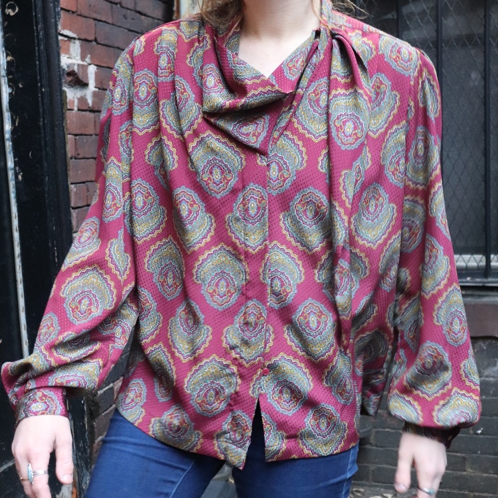 VINTAGE BLOUSE